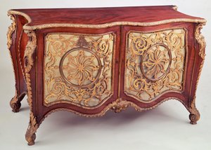 George III kommode (mahogni og ormolu)